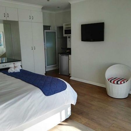 Ahoy Boutique Guest House Port Elizabeth Eksteriør billede