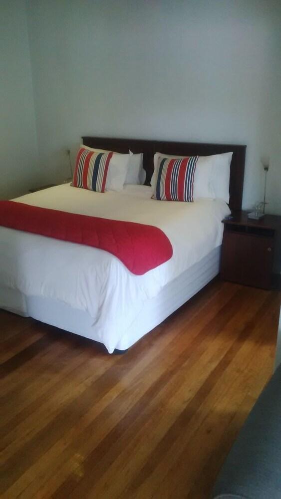 Ahoy Boutique Guest House Port Elizabeth Eksteriør billede