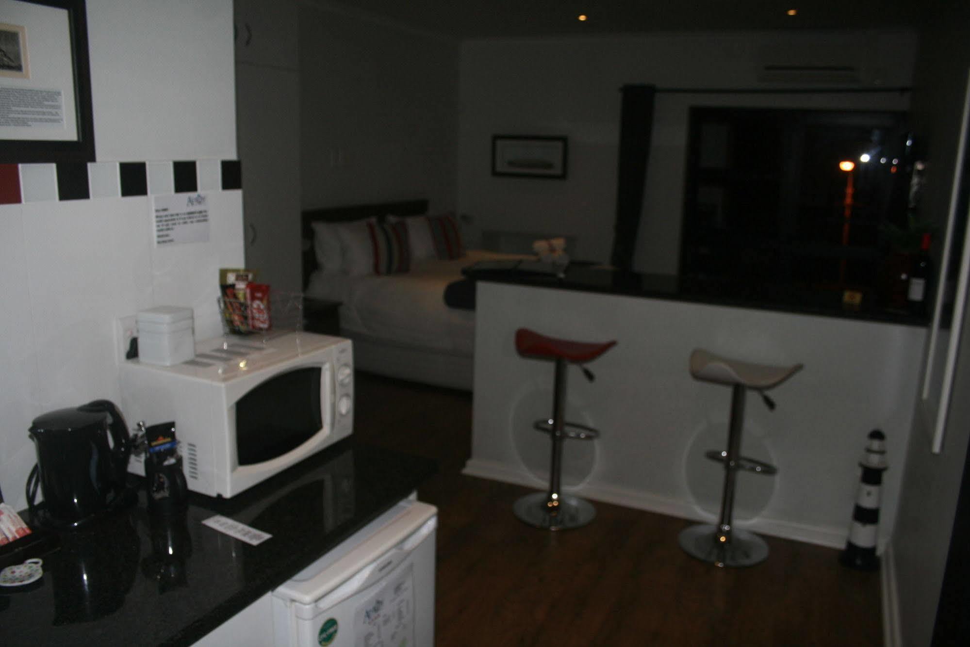 Ahoy Boutique Guest House Port Elizabeth Eksteriør billede