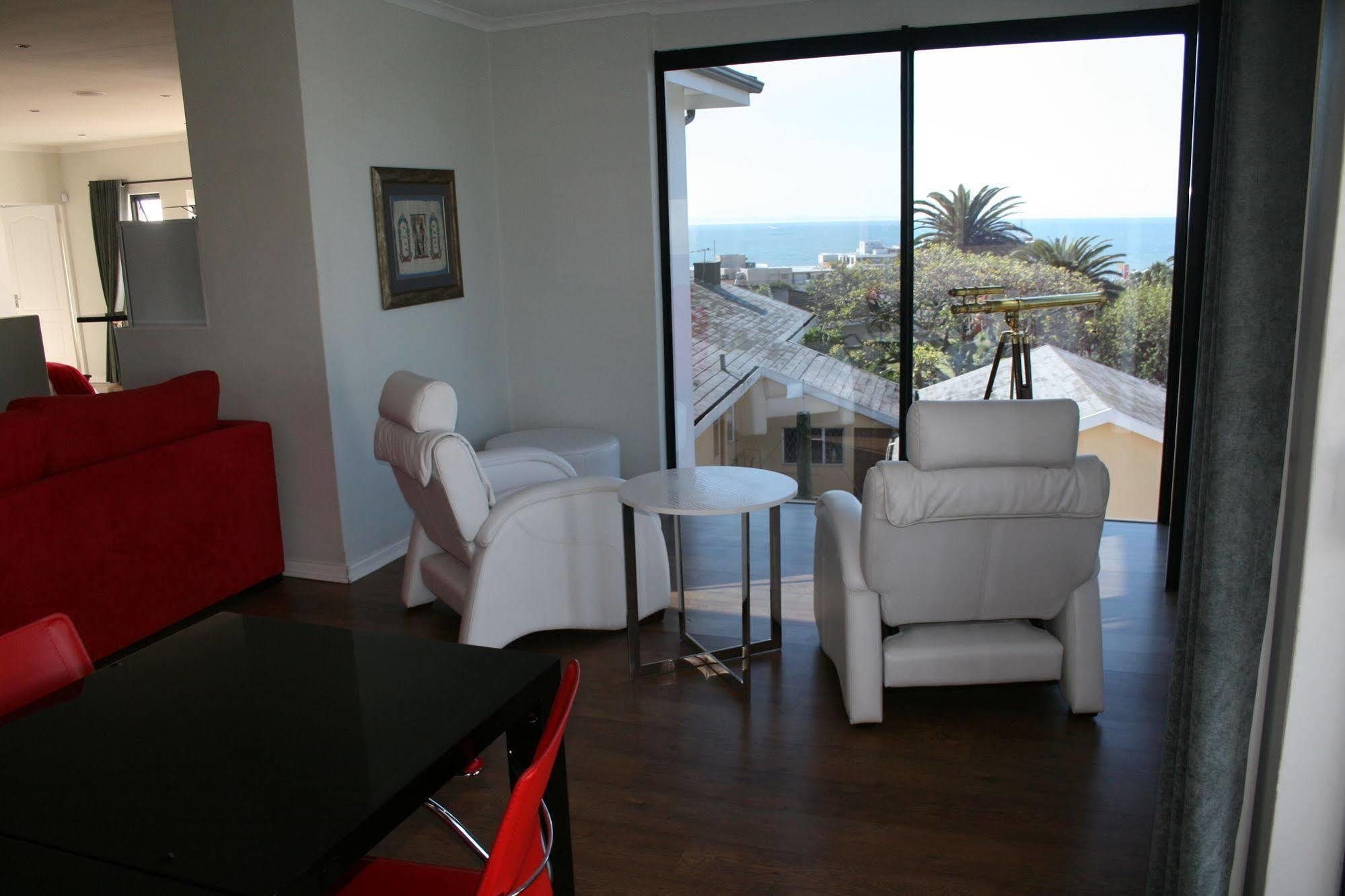 Ahoy Boutique Guest House Port Elizabeth Eksteriør billede