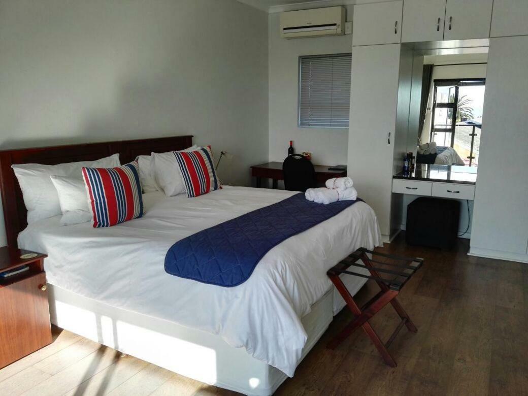 Ahoy Boutique Guest House Port Elizabeth Eksteriør billede